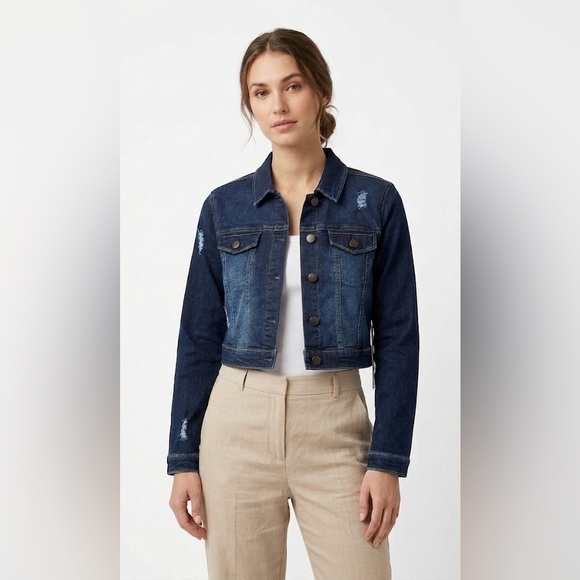 1822 Denim Jackets & Blazers - NWT 1822 Denim Cropped Distressed Jean Jacket Dark Wash. Women’s Size S